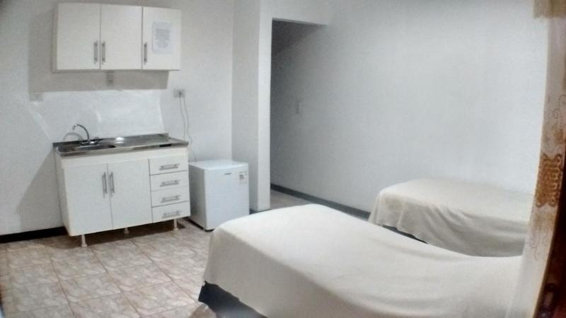 Apart Hotel El Duende Пуэрто-Игуасу Экстерьер фото